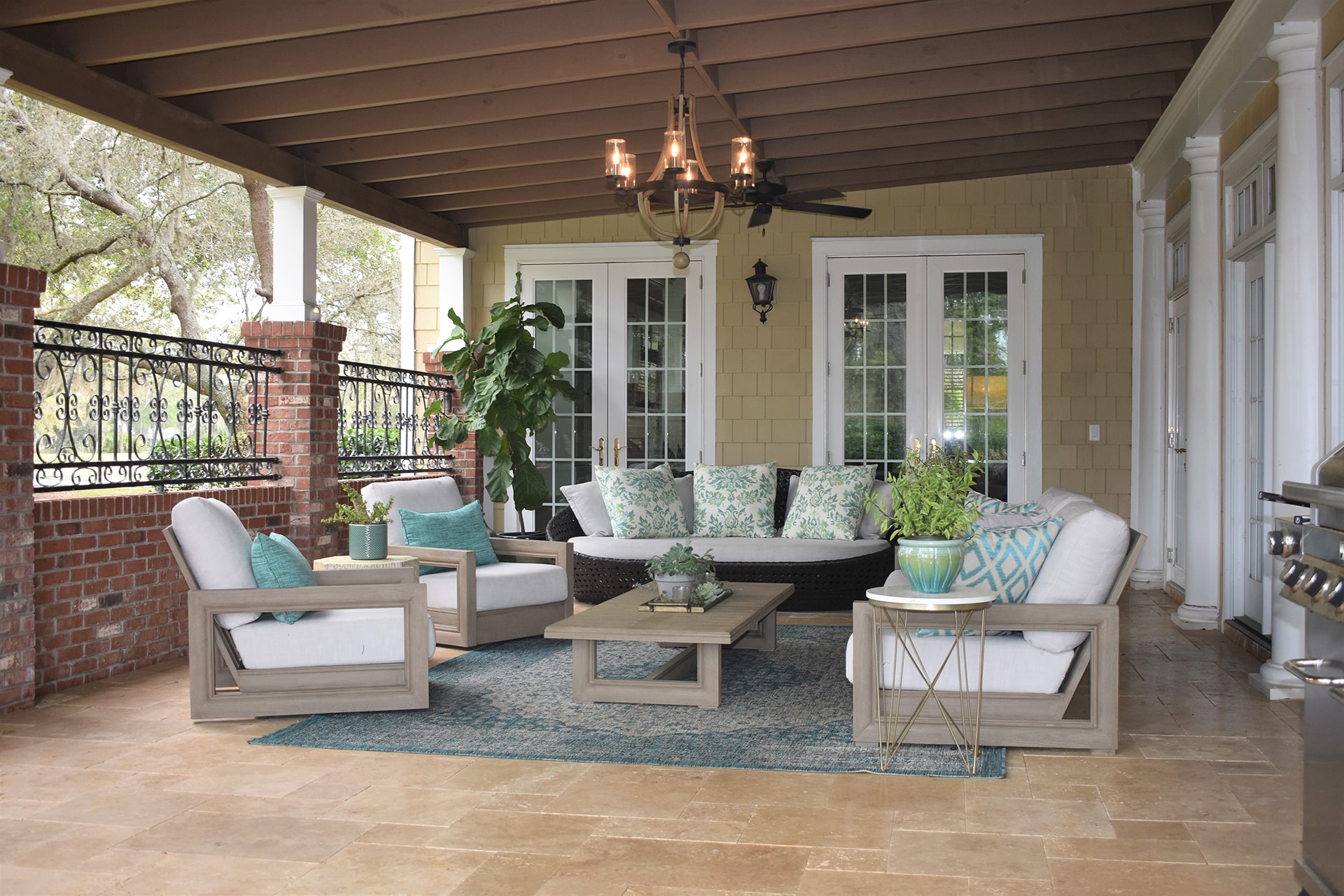 Outdoor Living Features